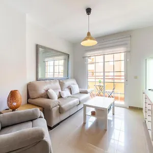 https://piso-con-vistas-piscina-terracita-padel-y-zona-de-juego.es-andalucia.com